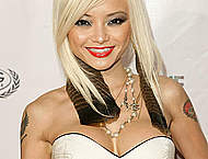 Tila Tequila legs and cleavage at redcarpet