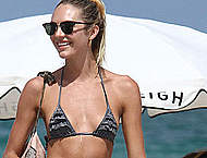 Candice Swanepoel exposed sexy ass in thongs