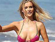 Joanna Krupa areola slip and hard nipples