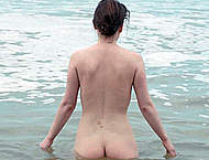 Shian Denovan nude boobs and ass in Siren Shian Denovan nude boobs and ass in Siren